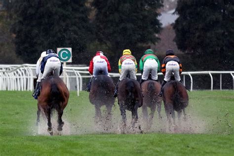 todays non runners|any horse racing cancelled today.